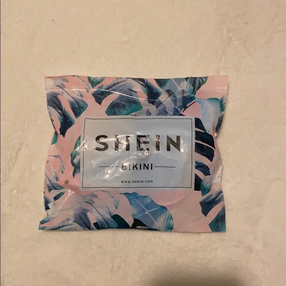 💫2/30💫 NWT SHEIN Ribbed Bikini Bottoms - Picture 2 of 3